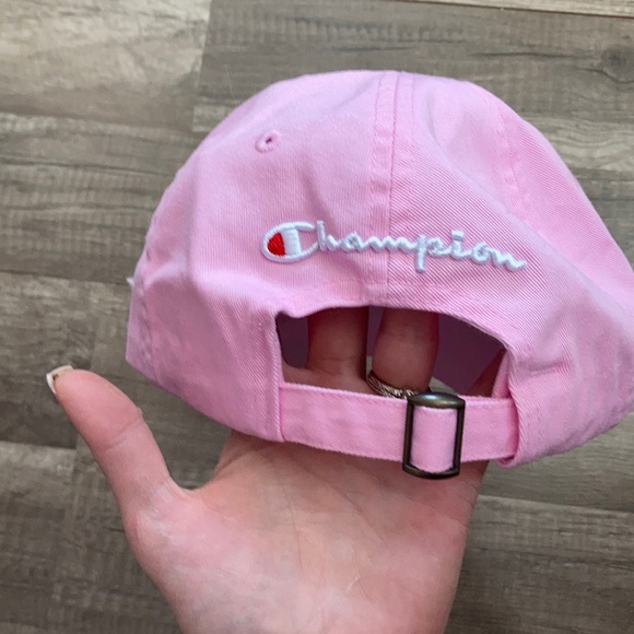 NWT women’s pink champion baseball hat - Picture 4 of 5